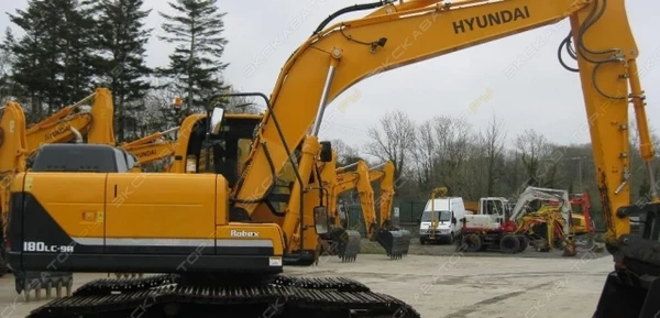 Фото Аренда гусеничного экскаватора Hyundai R 180LC-3, Москва