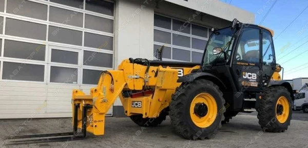 Фото Аренда телескопического погрузчика JCB 540-140 , Москва