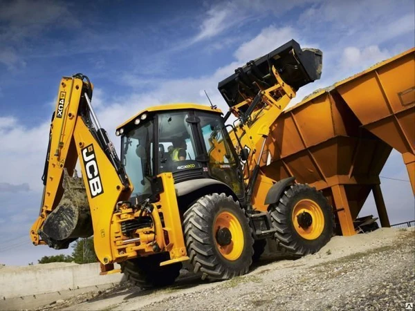 Фото Аренда экскаватора-погрузчика JCB 4CX