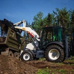 фото Экскаватор-погрузчик Terex TLB 825-RM Терекс ТЛБ 825-РМ