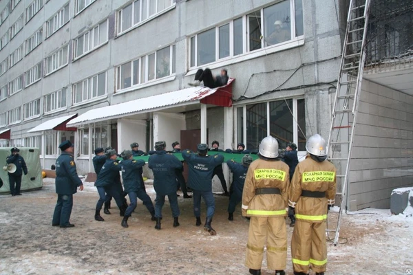 Фото Натяжное спасательное полотно НСП