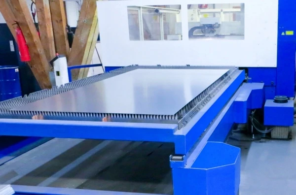 Фото Лазерный станок trumpf Trumatic L 3030 в Саратове