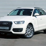 фото Автомобиль AUDI Q3