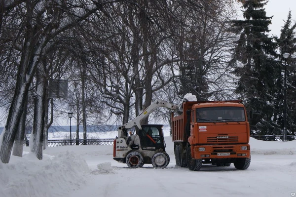 Фото Убираем снег Камаз 15тн