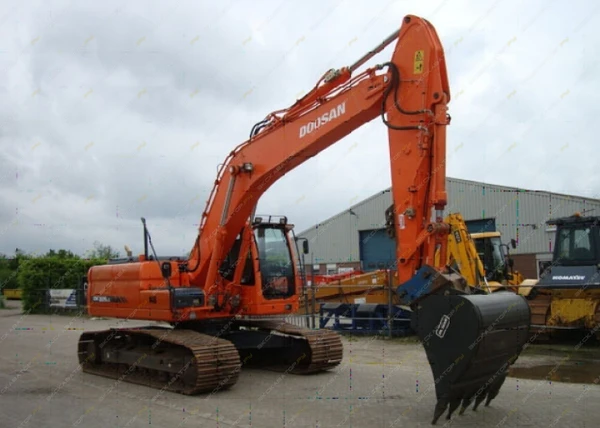 Фото Аренда гусеничного экскаватора Hitachi ZX240H, Нижний Новгород