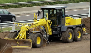 Фото В Аренду автогрейдер «BOMAG BG 160» 16 тонн