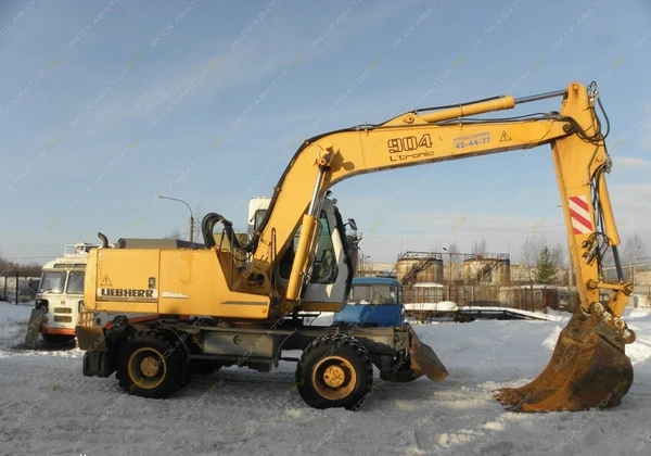 Фото Аренда колесного экскаватора Liebherr A 904, Архангельск