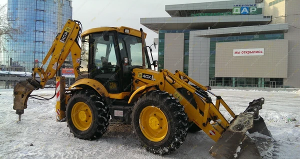 Фото Аренда экскаватора-погрузчика JCB 4CX, Екатеринбург