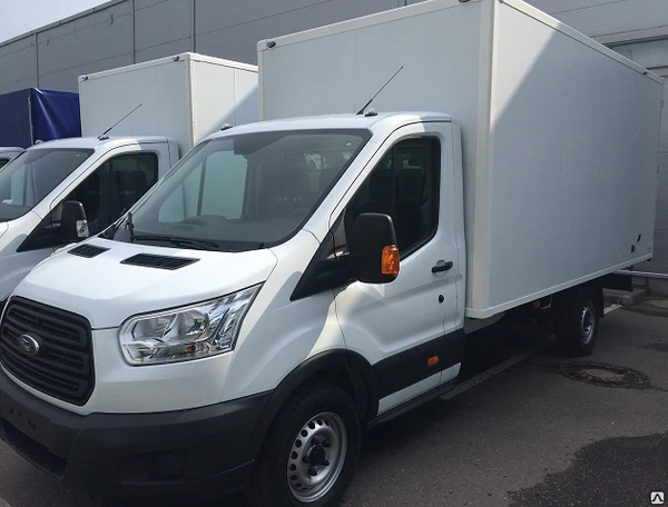 Фото Фургон изотермический на шасси C/CAB350E BAS 2.2TD155 T4 M6 RWD FordTransit