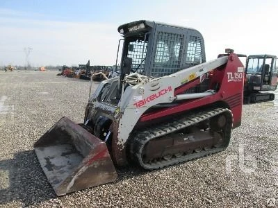 Фото Аренда гусеничного мини погрузчика Takeuchi TL150