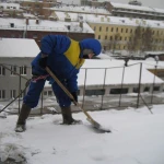 фото Поможем в уборке снега