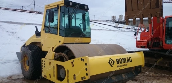 Фото Аренда дорожного катка Bomag BW 213 D-4, Дмитров