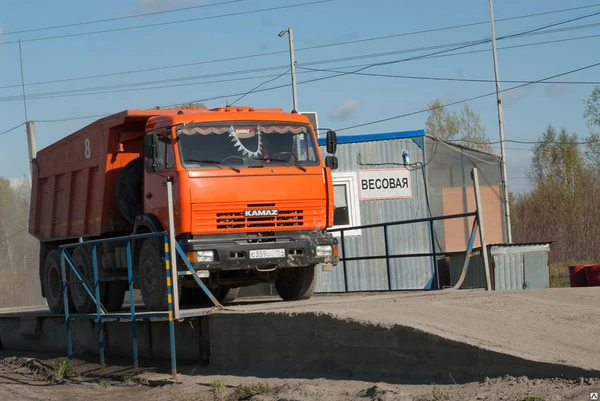 Фото Песок строительный Криводановский 1,7-1,9 мкр. с доставкой Камазами