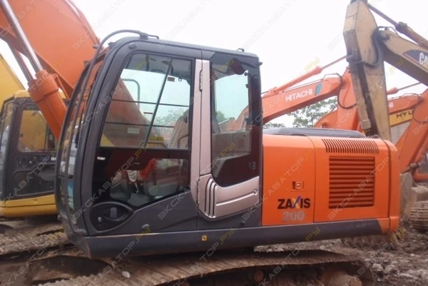 Фото Аренда гусеничного экскаватора Hitachi EX 200, Химки