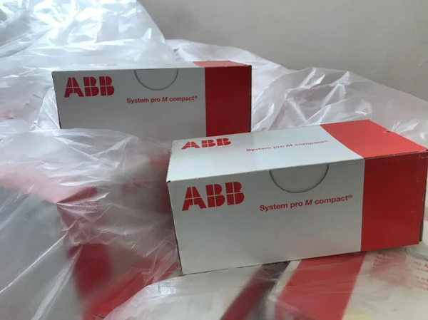 Фото ABB S201B13