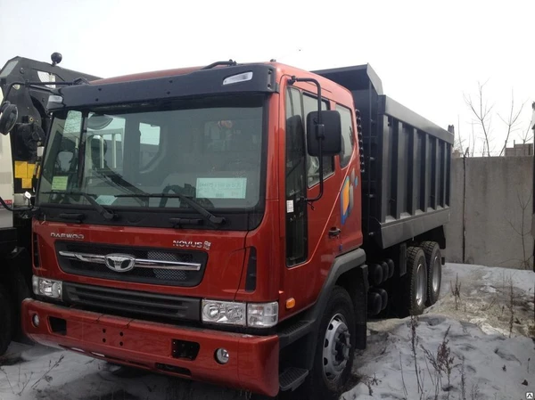 Фото Самосвал Daewoo Novus DV15TIS (объем кузова 15 м3)