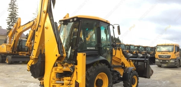 Фото Аренда экскаватора-погрузчика JCB 3CX Super, Москва