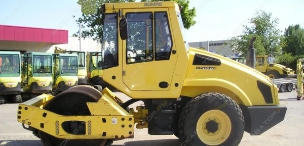 Фото Аренда дорожного катка Bomag BW 177 BVC-5, Санкт-Петербург