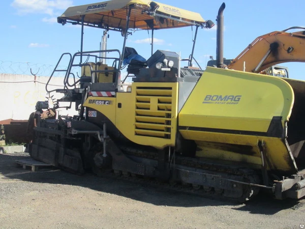 Фото Асфальтоукладчик Bomag BF 691