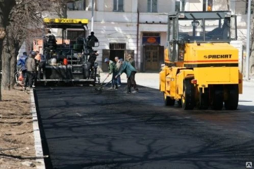 Фото Укладка асфальта в городе