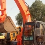 фото Аренда гусеничного экскаватора Hitachi ZX120-3, Сургут