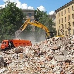 фото Снос стен и зданий с последующим вывозом самосвалами.