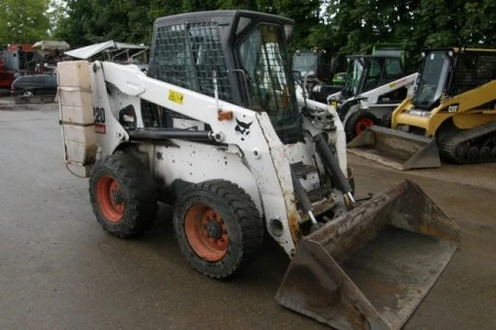 Фото Есть свободная техника мини-погрузчик LIEBHERR L 509 Stereo