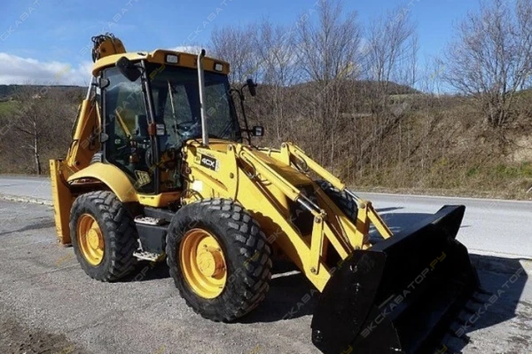 Фото Аренда экскаватора-погрузчика JCB 4CX, Серпухов