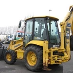 фото Стекло заднее кузовное правое для KOMATSU WB93R-5/WB97R-5 2006