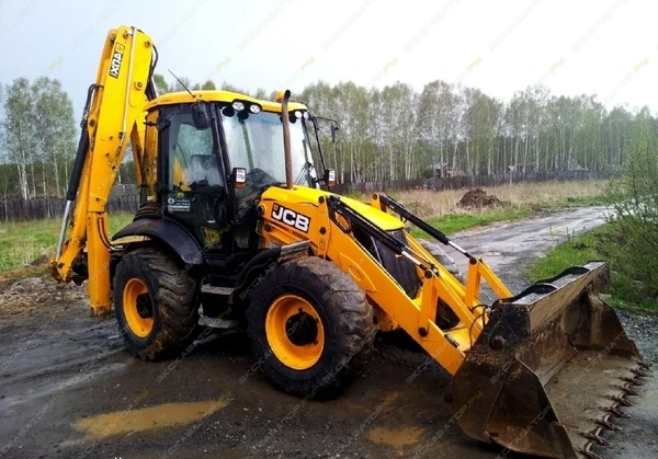 Фото Аренда экскаватора-погрузчика JCB 4CX Super, Москва