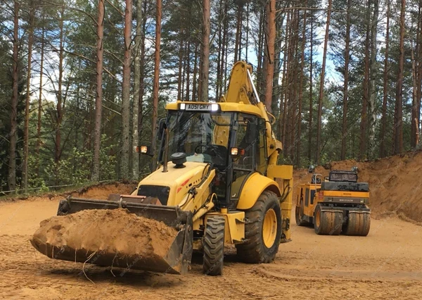 Фото Аренда экскаватора-погрузчика New Holland LB110B, Всеволожск