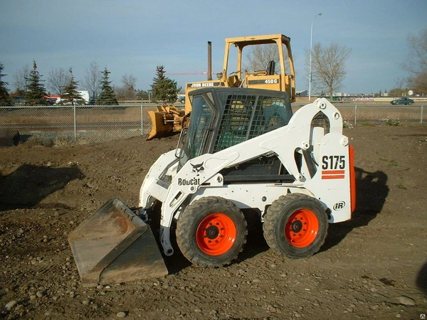 Фото Аренда минипогрузчика Bobcat S175