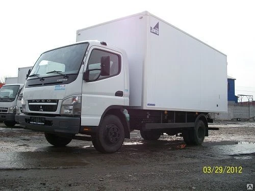 Фото Промтоварный фургон Mitsubishi FUSO Canter