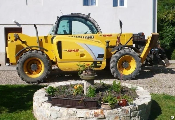 Фото Телескопический погрузчик NEW Holland LM 1345