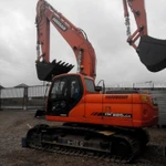 фото Экскаватор гусеничный Doosan dx225lca