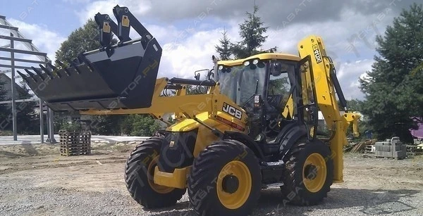 Фото Аренда экскаватора-погрузчика JCB 4CX, Москва