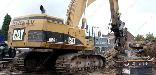 Фото Аренда техники для демонтажа Caterpillar 365C UHD, Москва