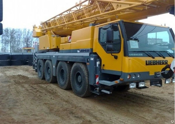 Фото Аренда крана 70 тонн LIEBHERR