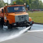 фото Хочу предложить аренду поливомоечной машины MERCEDES U400 FKM 2400