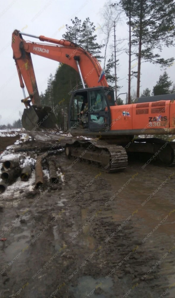 Фото Аренда гусеничного экскаватора Hitachi ZAXIS 330-3, Москва