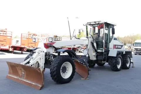 Фото Аренда автогрейдера Terex TG150