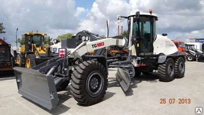 Фото Автогрейдер TEREX TG180