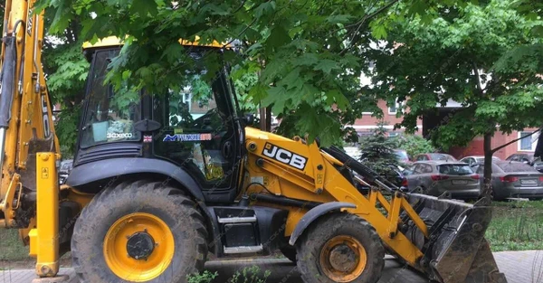 Фото Аренда экскаватора-погрузчика JCB 3CX, Москва