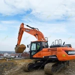 фото Аренда гусеничного экскаватора Doosan DX225LCA, Москва