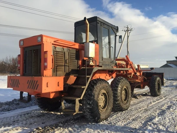 Фото Автогрейдер ДЗ-98 2015 год выпуска. Наработка 720 мото/часов
в