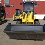 фото Фронтальный погрузчик Yanmar V8 (Италия)