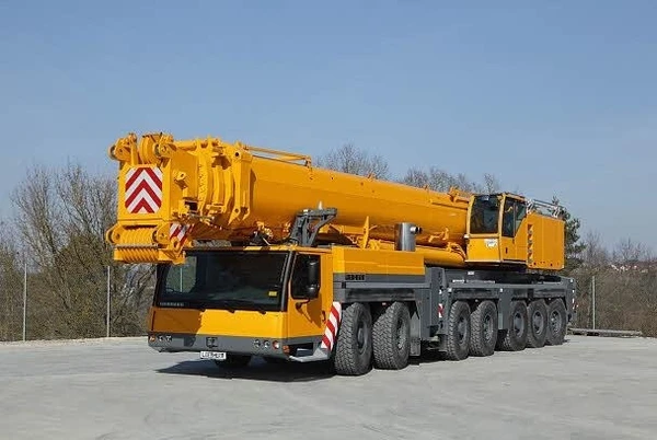 Фото Аренда автокрана 400 тонн, автокран LIEBHERR LTM 1400-7.1 г/п  400 тонн,  стрела 130 метров