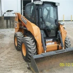 фото Белорусский мини-погрузчик DOOSAN 440 Plus