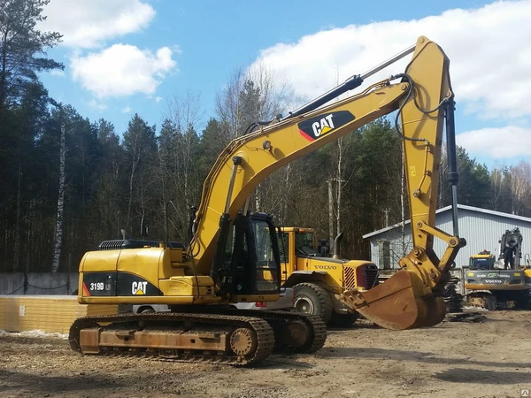 Фото Гусеничный экскаватор CAT 319DLN