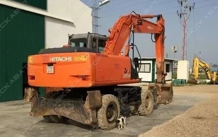 Фото Аренда колесного экскаватора Hitachi ZAXIS 180W, Москва